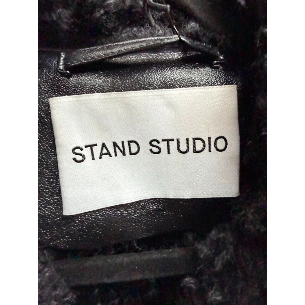 Stand Studio nwt stand